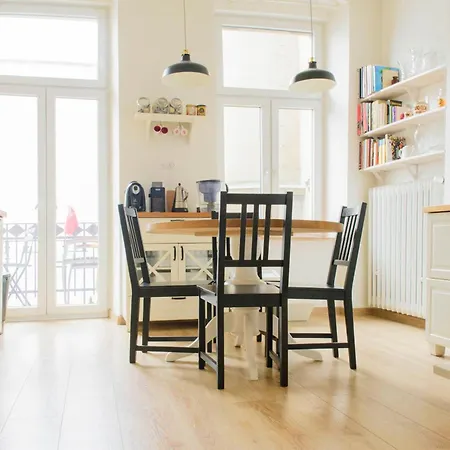 Apartmán W Zgielku Miasta, U Nas Zaznasz 90 M2 Komfortowej Przestrzeni Mieszkania Fabrykanta *