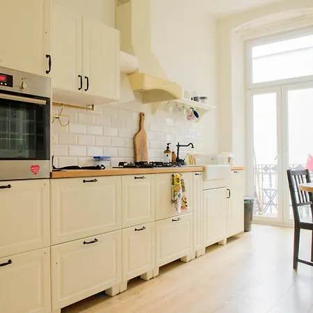 W Zgiełku Miasta, U Nas Zaznasz 90 M2 Komfortowej Przestrzeni Mieszkania Fabrykanta *