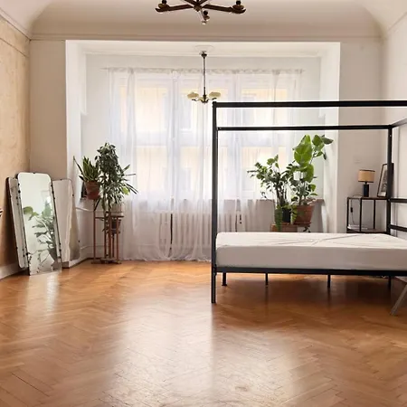 Apartmán W Zgielku Miasta, U Nas Zaznasz 90 M2 Komfortowej Przestrzeni Mieszkania Fabrykanta *