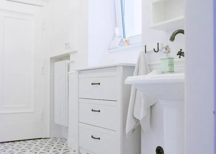 Apartmán W Zgielku Miasta, U Nas Zaznasz 90 M2 Komfortowej Przestrzeni Mieszkania Fabrykanta